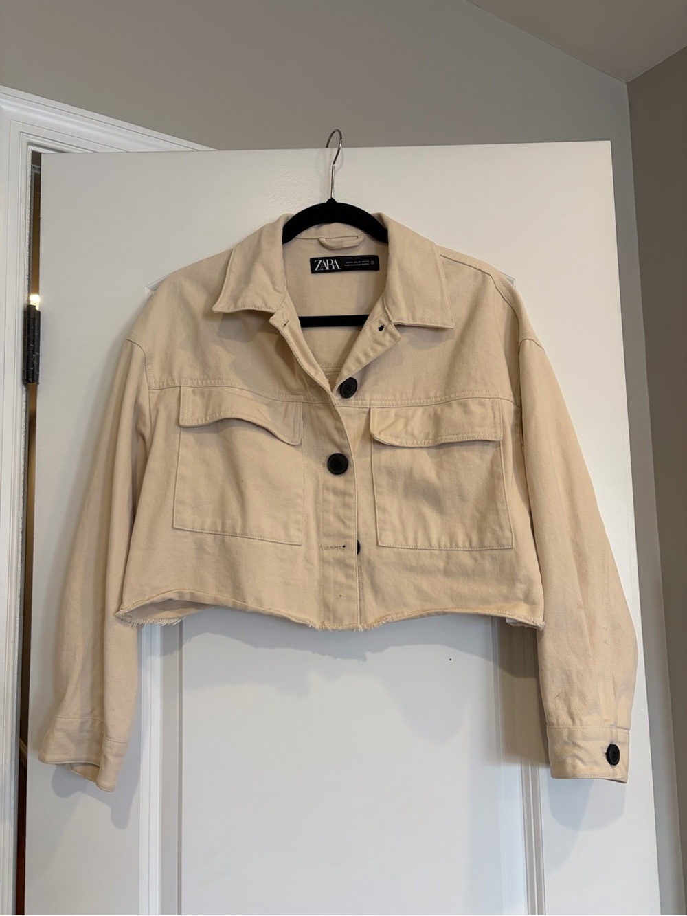 Zara Cream Cropped Denim Jacket